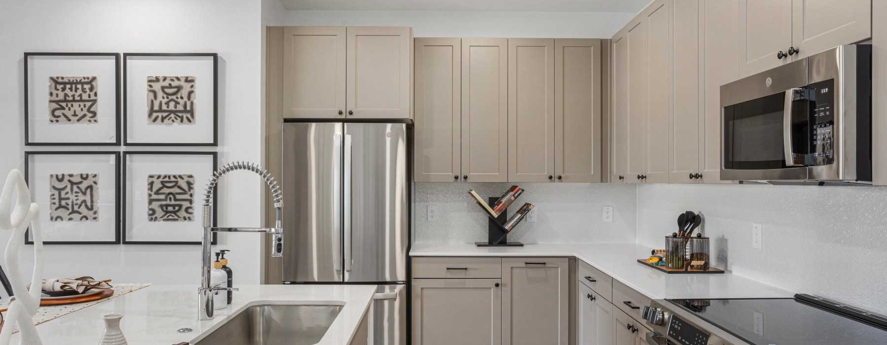 kitchen with stainless steel applicances